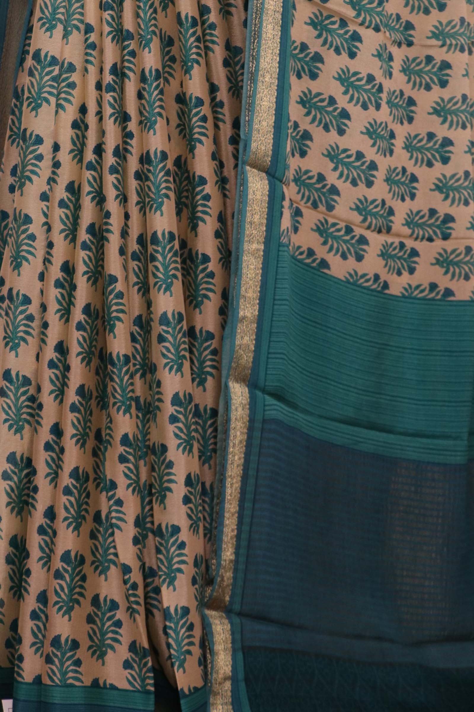 Pure Floral Zari Crepe Silk Saree AL206155